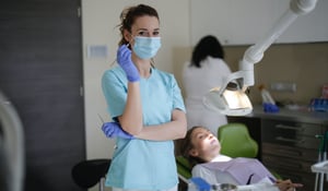 9 meest gestelde vragen van (startende) tandartsen over praktijksoftware